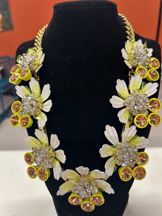 J. Crew Jewelry - J. Crew Brûlée Daisy statement necklace